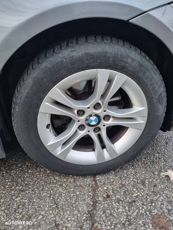 BMW Seria 3 320d DPF Touring Aut. - 19