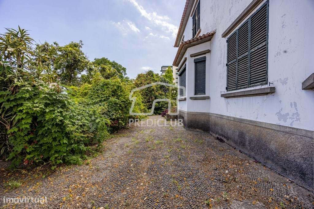 Moradia T4 tipo Quinta no centro do Funchal. - Grande imagem: 4/17