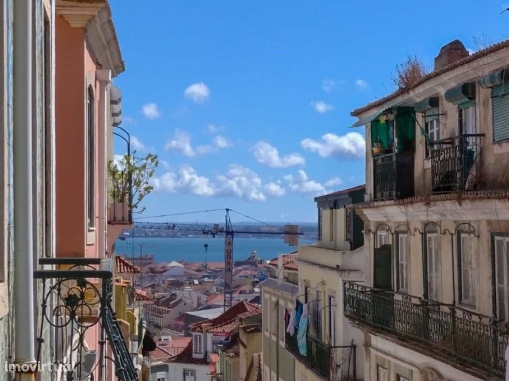 Apartamento T2 no centro histórico de Lisboa