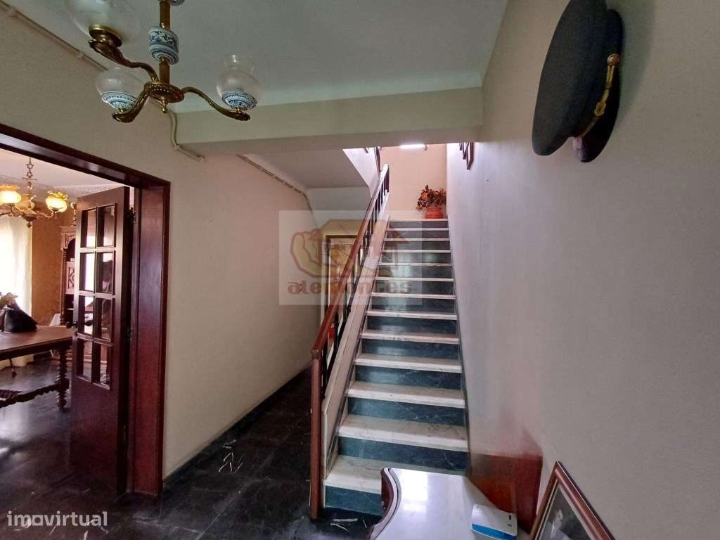 Moradia com 3 quartos e jardim - centro vila - Grande imagem: 5/20