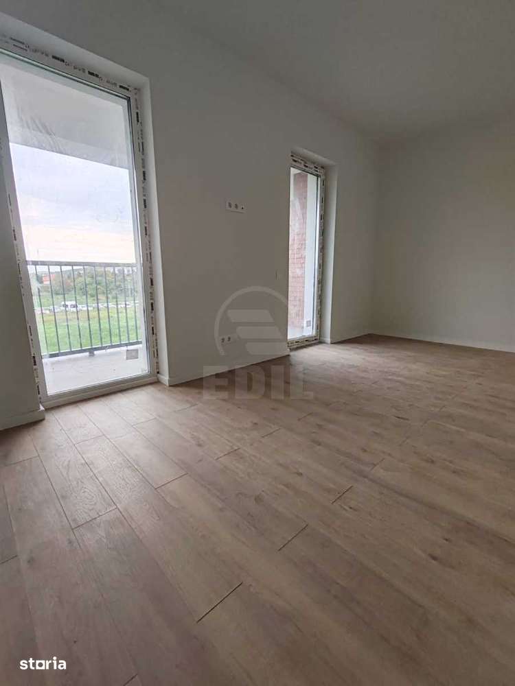 Apartament cu 2 camere, finisat, zona Vivo - Imagine principală: 5/8