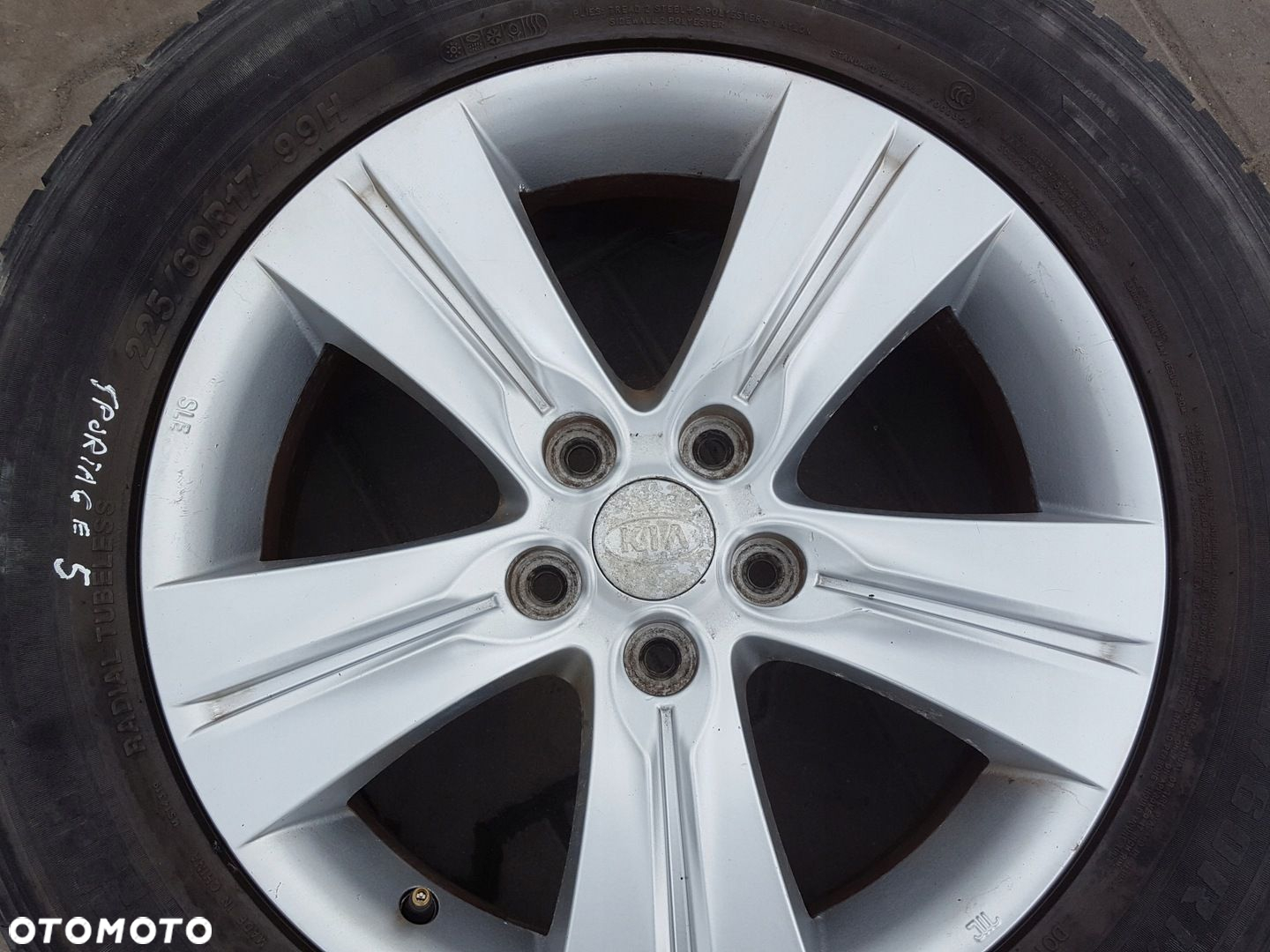 KIA SPORTAGE 3 III 10-15r FELGA ALUMINIOWA 17 5x114.3 - 4