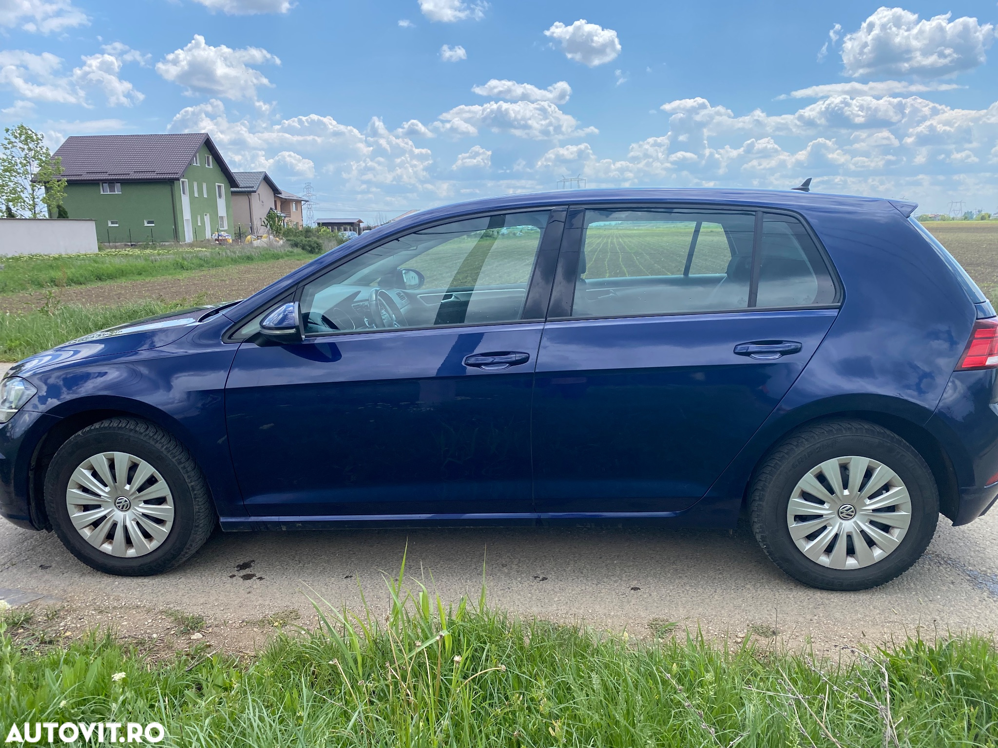 Volkswagen Golf 1.0 TSI Trendline - 4