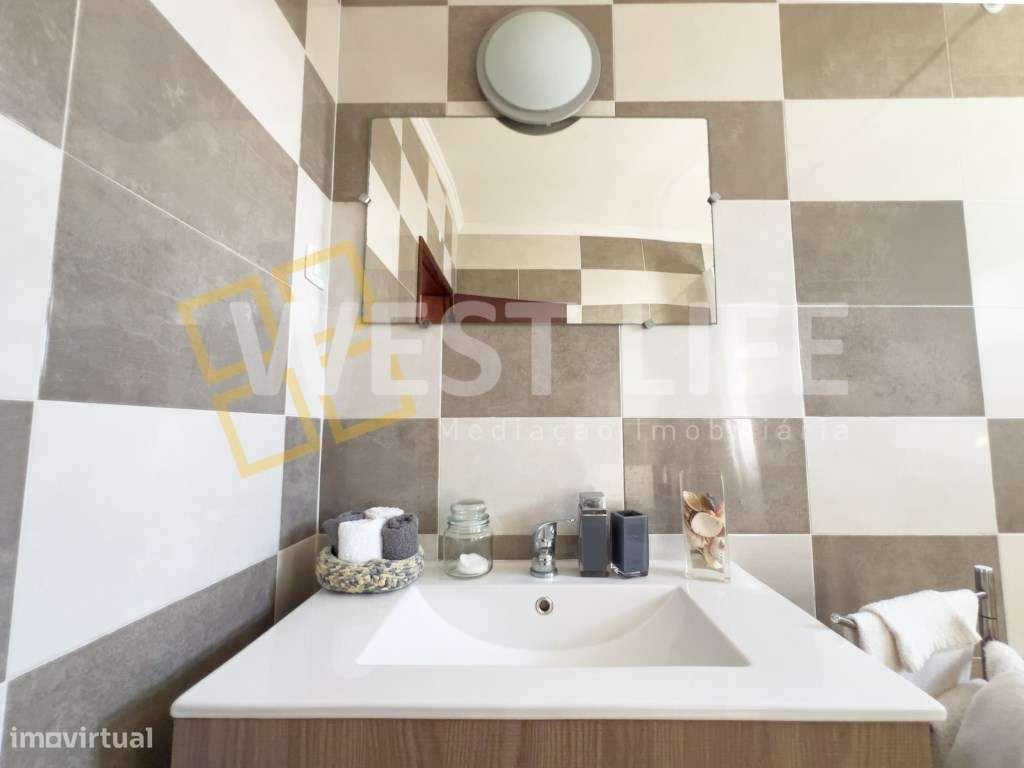 Moradia T4 com Piscina e vista fantástica a 5 minutos da praia - Ca...-7