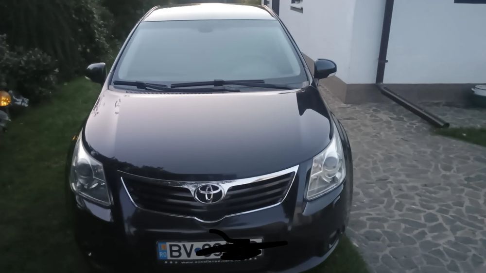 Toyota Avensis III [2009 - 2018] 2.0 D4D Sdn. Sol 2010