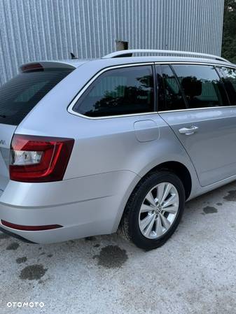 Skoda Octavia 2.0 TDI DSG L&K - 7