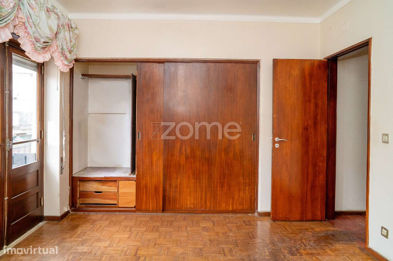 Apartamento T1 na Vila de Sesimbra-8