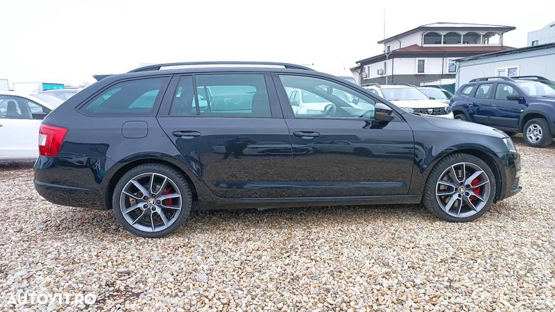 Skoda Octavia Combi Diesel 2.0 TDI 4X4 DSG RS - 7