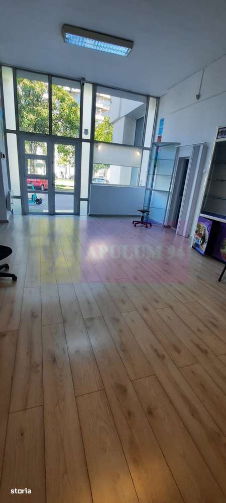 Inchiriere spatiu comercial in zona Unirii - Imagine principală: 2/11