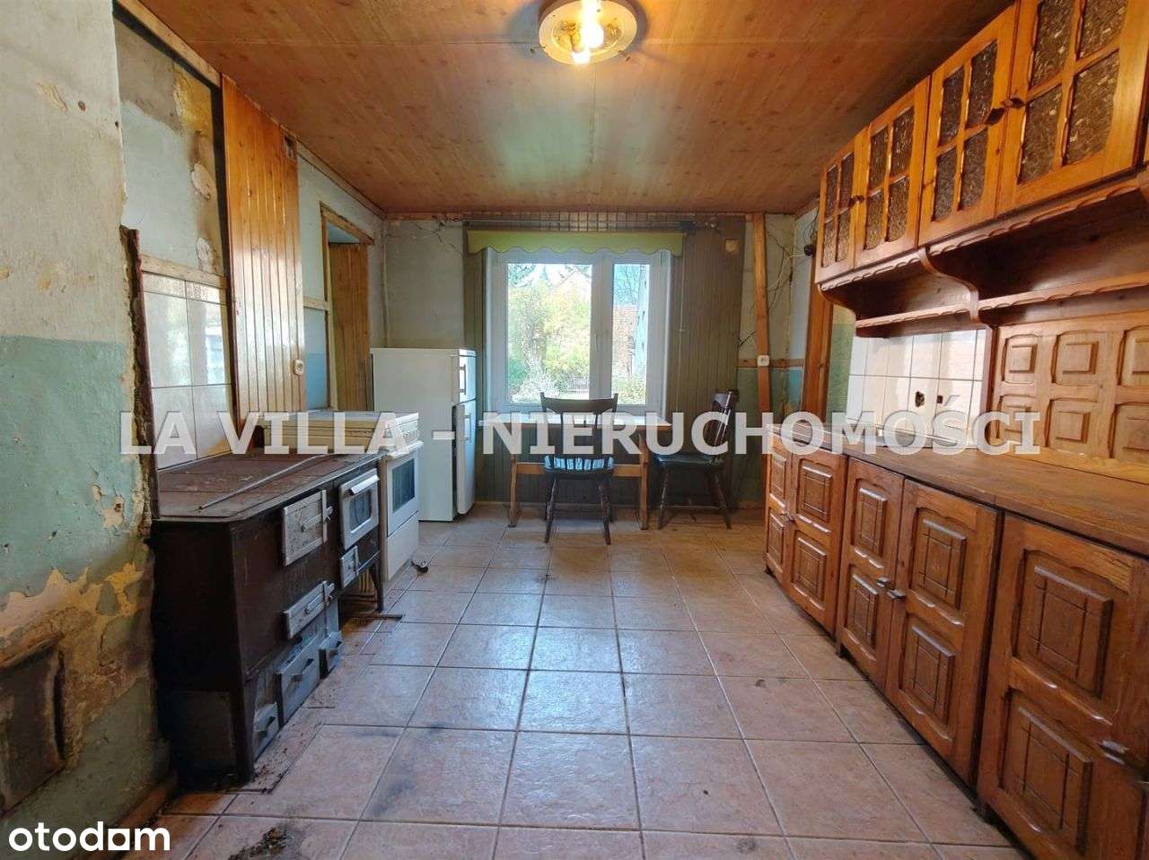 Dom z zabudową siedliskową na działce 1756 m2!-12