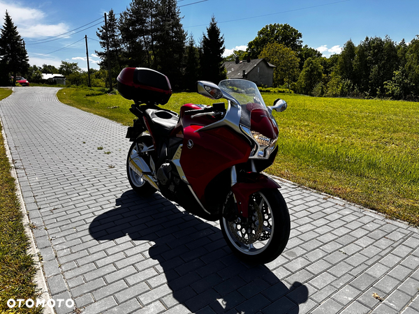 Honda VFR - 5