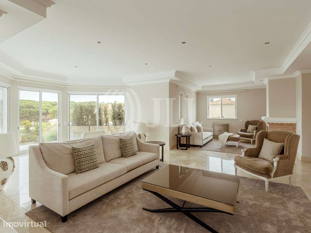 Moradia T5 com piscina nas Ferrarias, Almancil - Grande imagem: 4/42