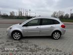 Renault Clio - 8