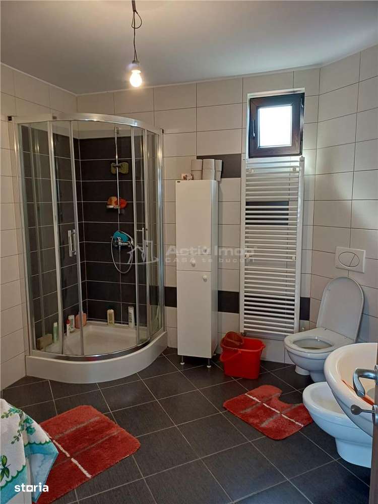 2 Case de vanzare langa liceu in Talmaciu - Imagine principală: 4/14