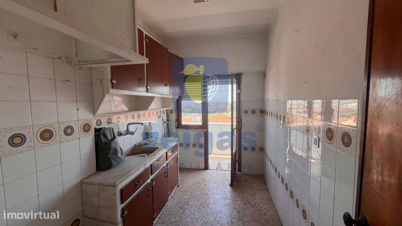 APARTAMENTO T2 BOM SUCESSO-0