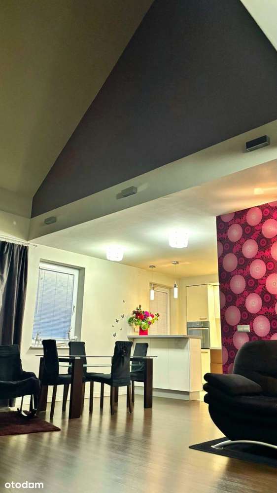 Atrakcyjny Aprtament, 3 pokoje, 103 m2, Ponikwoda-1