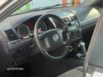 Volkswagen Touareg 2.5 TDI R5 Aut. - 38