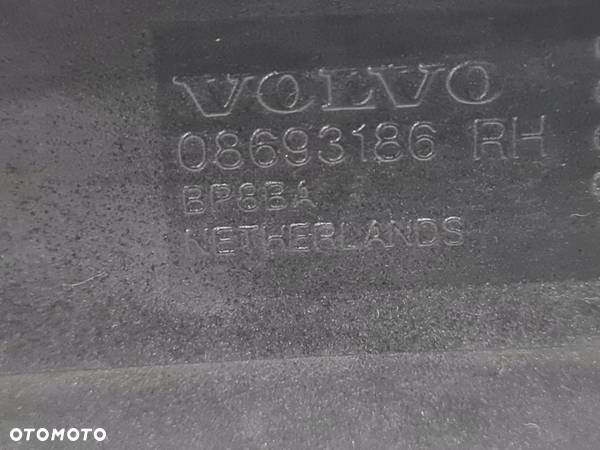 Listwa zderzaka tył prawy Volvo S60 2001-2010 - 6