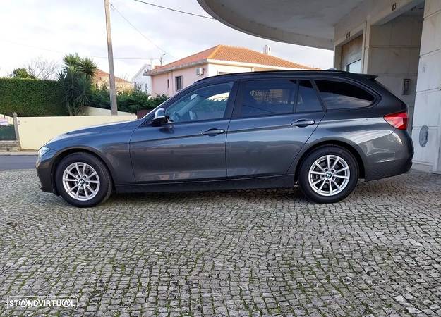 BMW 318 d Touring Advantage - 4