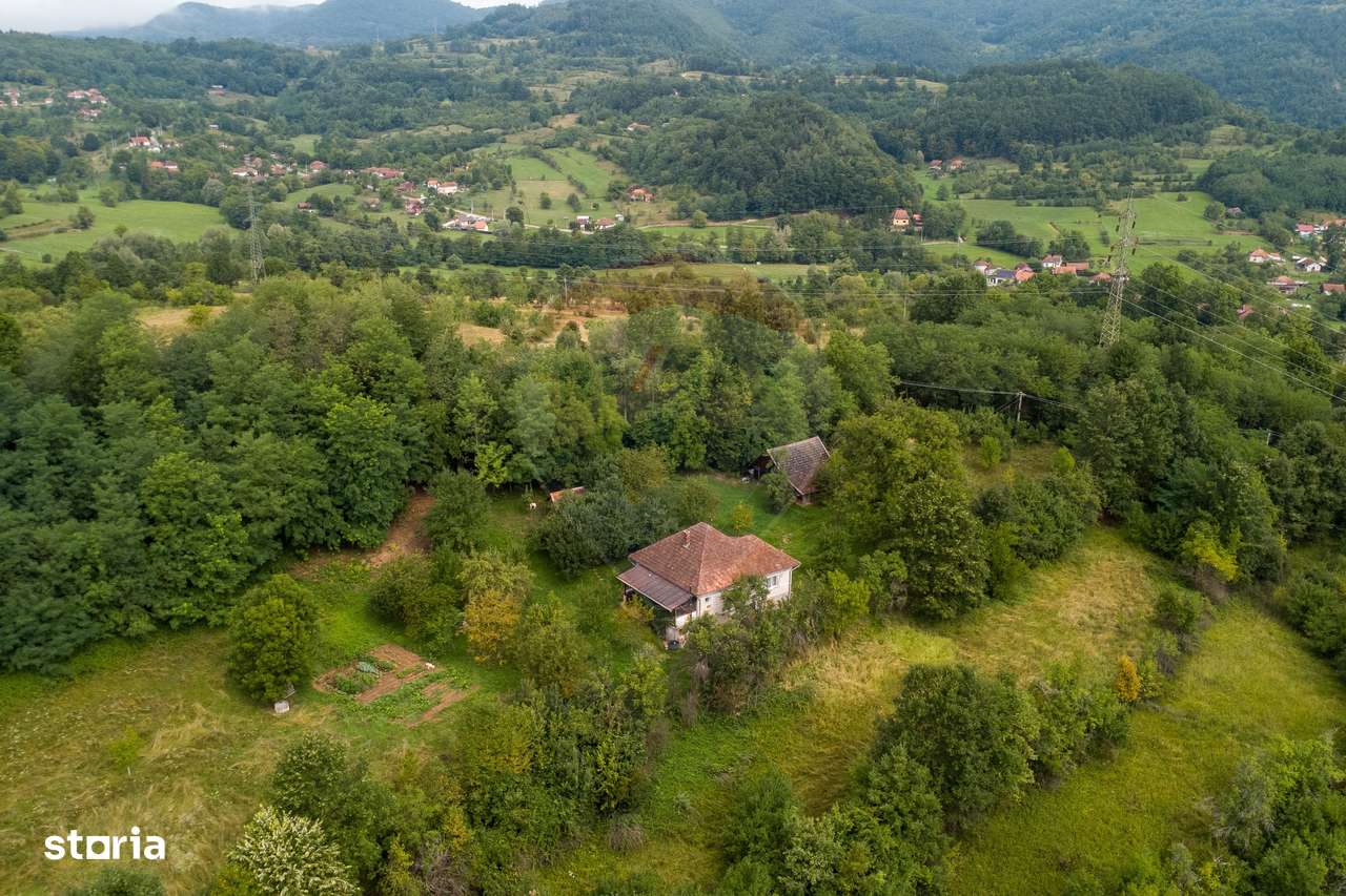 Casă / Vilă cu 3 camere de vânzare - Imagine principală: 4/20