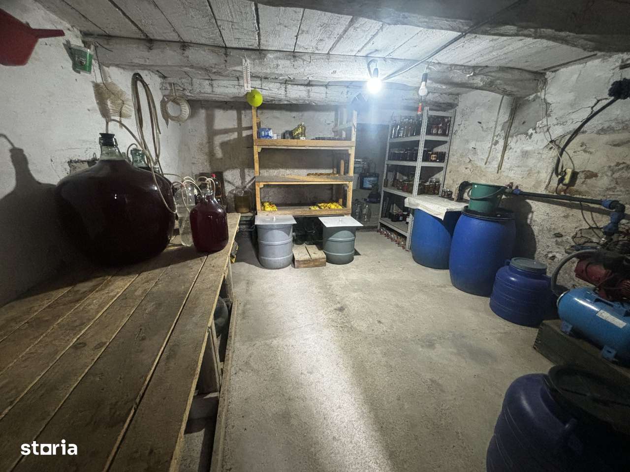 Casă 3 camere 100 M² cu 2360 M² teren-17