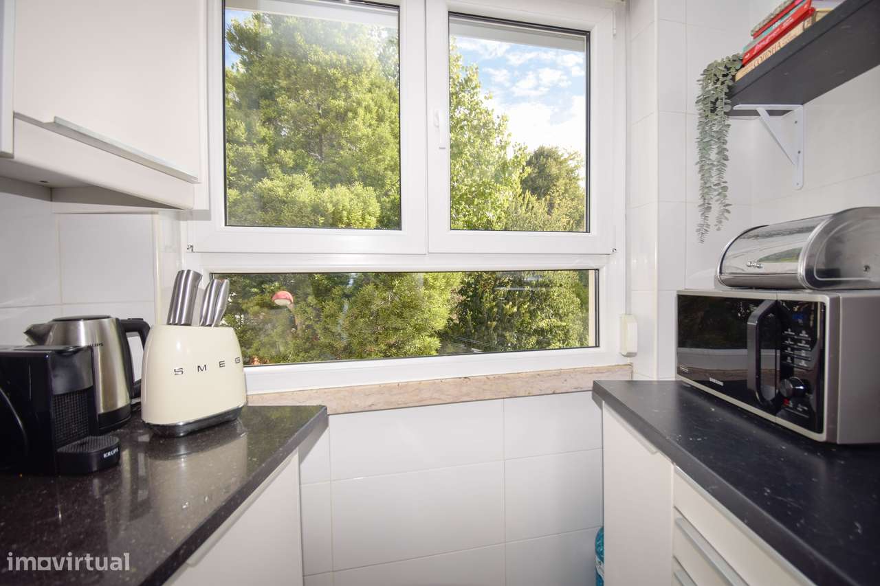 Apartamento T3 totalmente remodelado no Bairro dos Atores – Areeiro - Grande imagem: 4/11