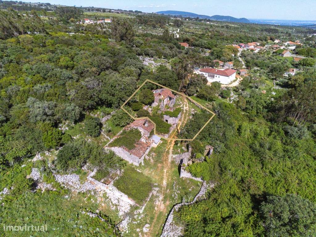 Ruina em pedra para reconstruir - S. Bento, Porto de Mós-8