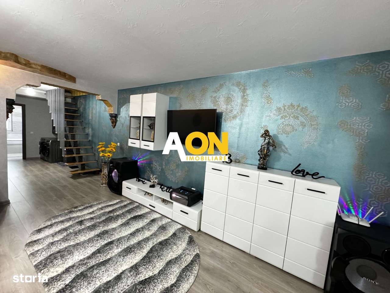 Casa de vanzare, 4 camere, 2 bai, mobilata-utilata, 234 mp teren - Imagine principală: 4/14