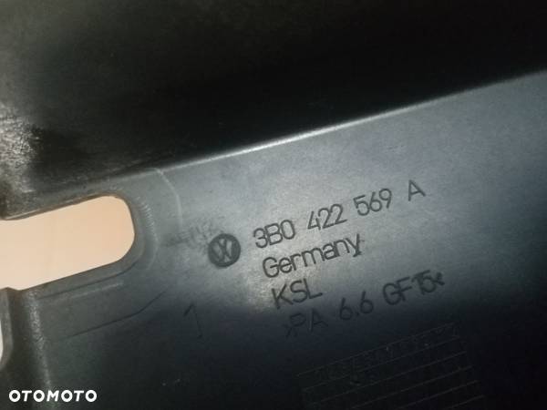 Osłona zbiorniczka wspomagania VW Passat B5 3B0422569A - 3