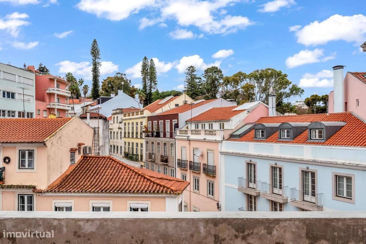 Apartamento T3 novo, Praça da Alegria, Lisboa-29