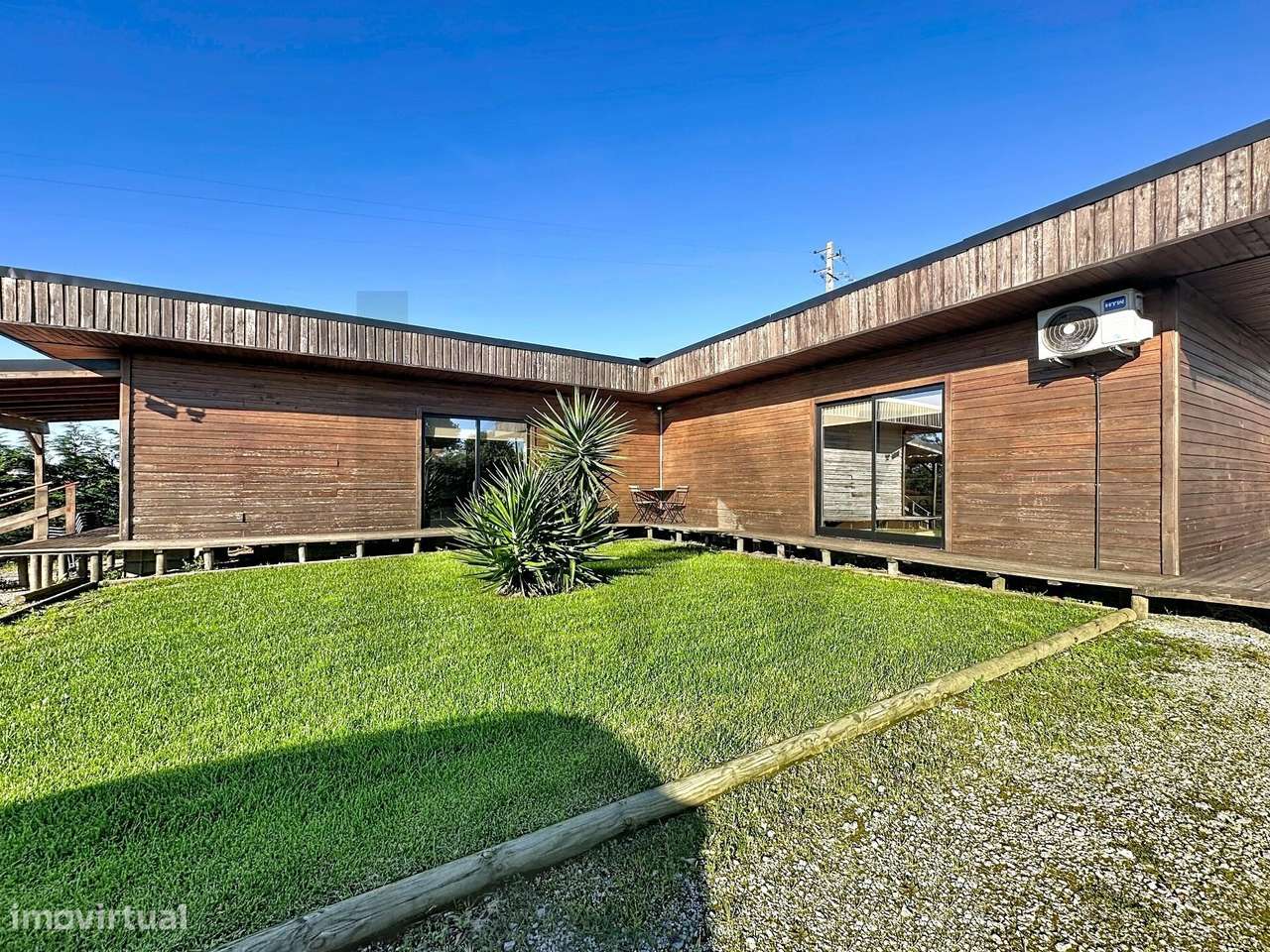 * Terreno com Moradia Térrea Independente — Um Refúgio de Tranquilidad - Grande imagem: 5/43