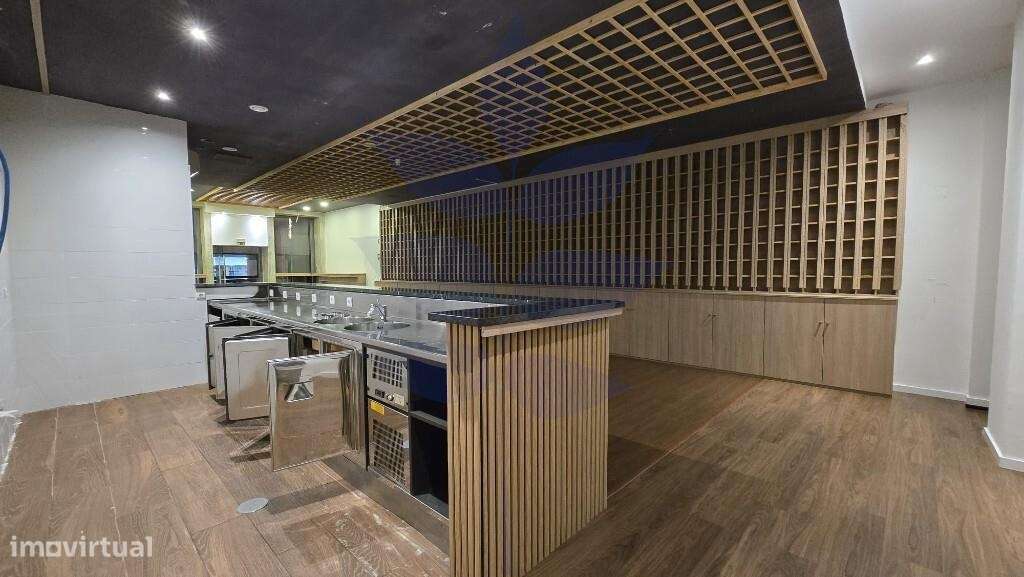 Arrenda-se loja no centro da cidade de Braga - Grande imagem: 4/11