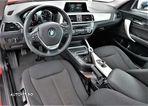 BMW Seria 2 218d - 12