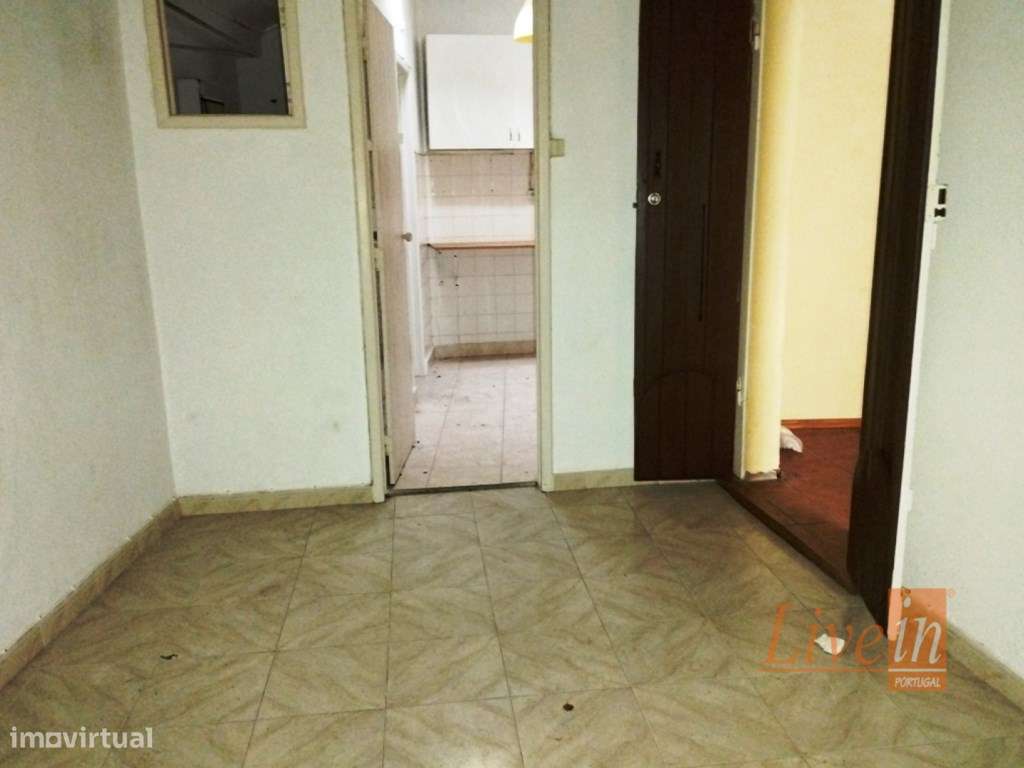 Edifício com 3 Apartamentos para Venda na Malveira em Mafra - Grande imagem: 5/21