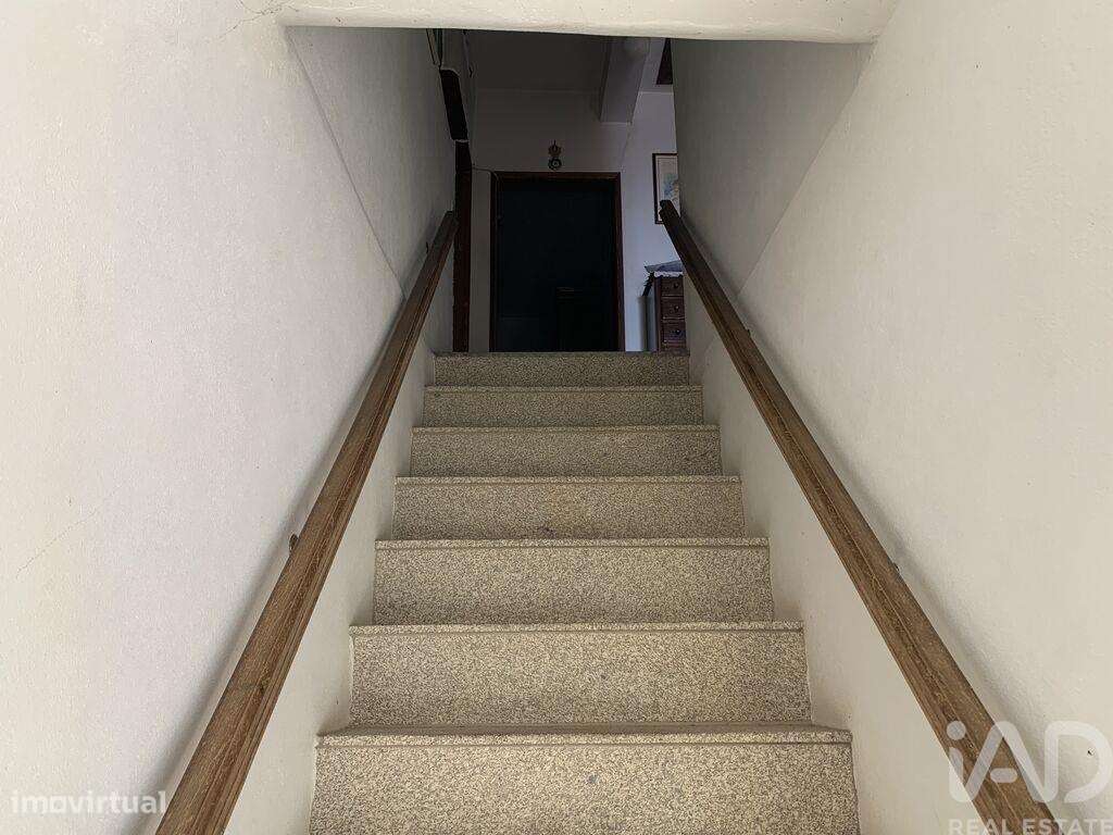 Moradia geminada T5 em Vilar de Maçada de 200 m2 - Grande imagem: 5/23