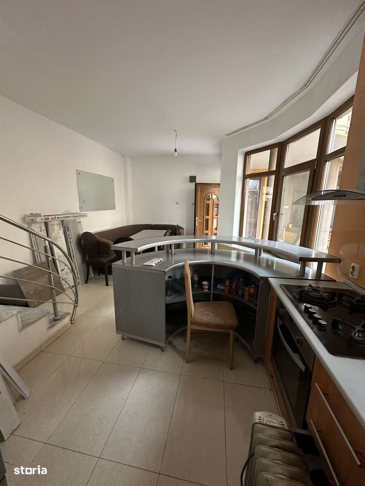 Apartament 4 camere Tufanele-7