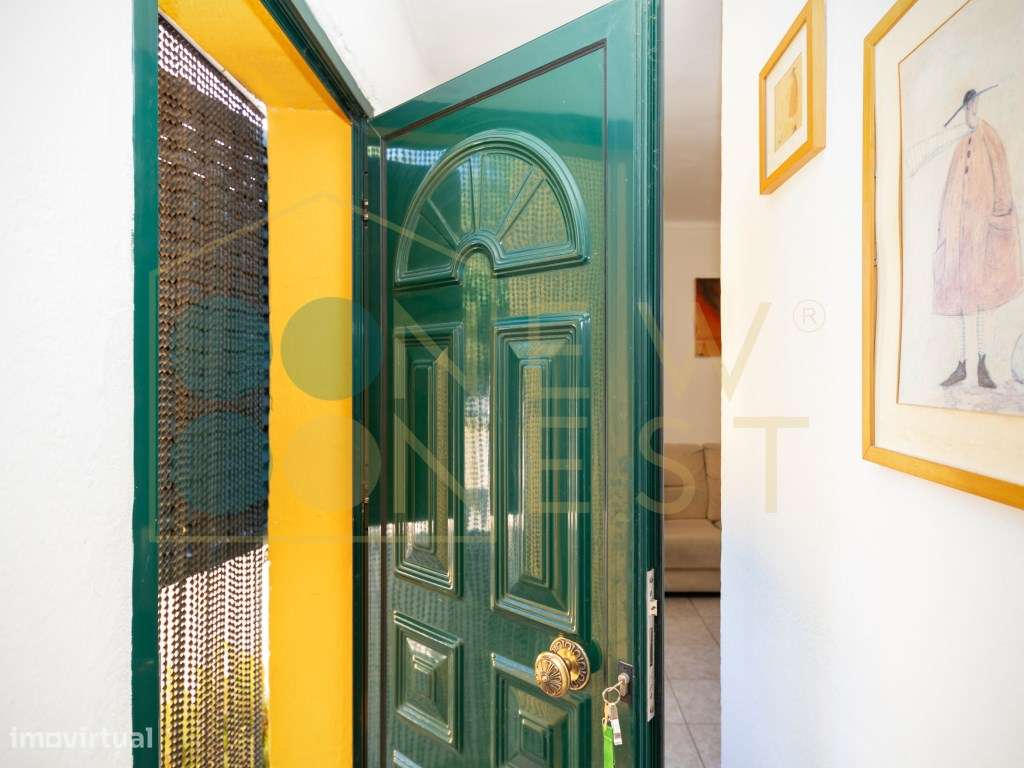 Moradia T2 no Bairro dos Pinheirinhos em Setúbal - Grande imagem: 2/25