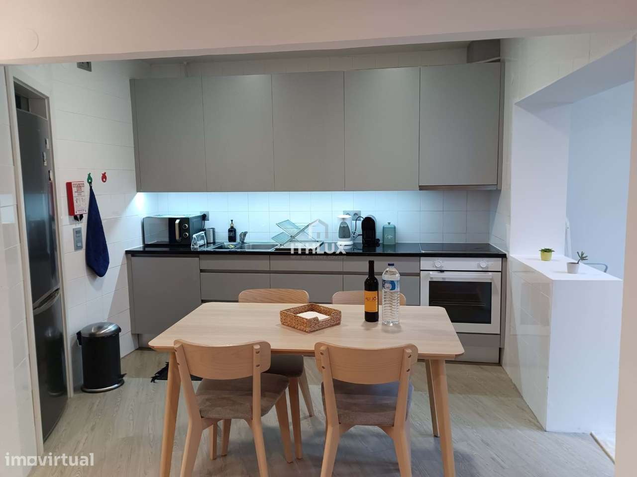 Apartamento T2 em Primeira Linha de Mar – Lavra / Angeiras Com Garagem - Grande imagem: 4/22