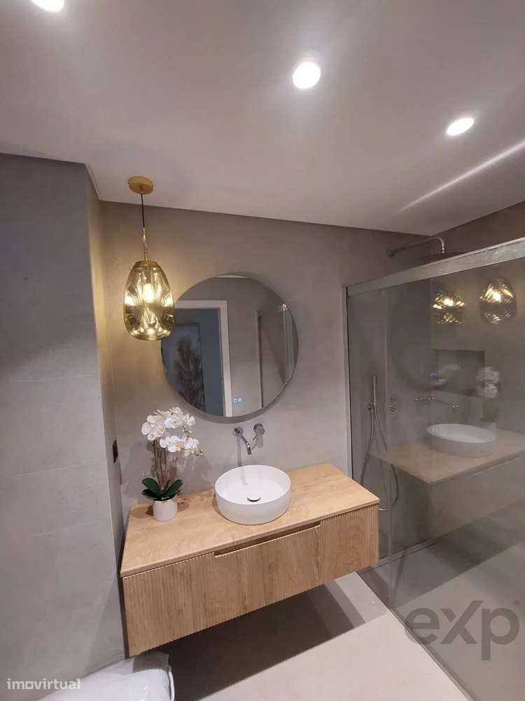 Apartamento T3 com Piscina e Vista Baia do Funchal - Grande imagem: 5/60