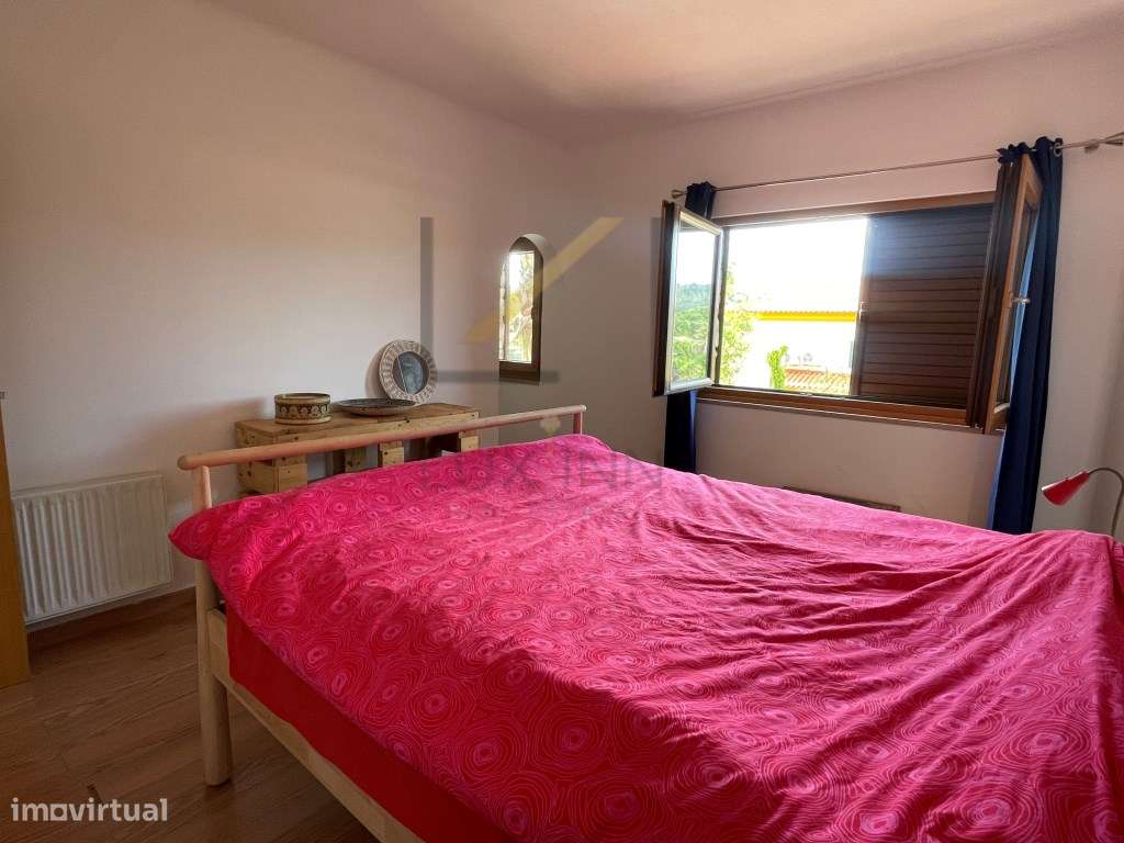 Moradia T4 com piscina e jardim, na Aldeia Grande, Setúbal-14