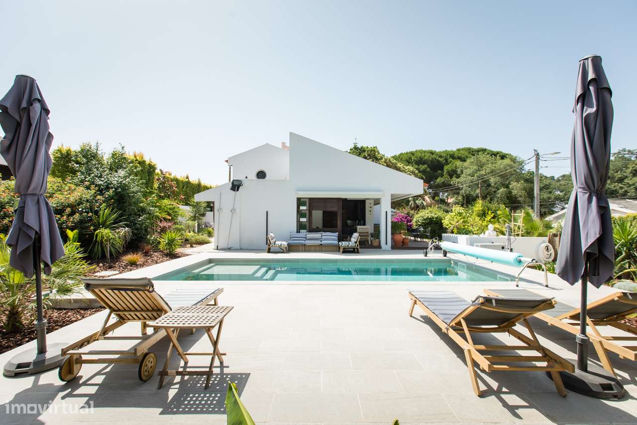 Moradia isolada terreno de 811m2 piscina jardim Sesimbra-2