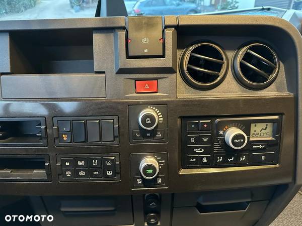 Renault T520 High Cab - 10