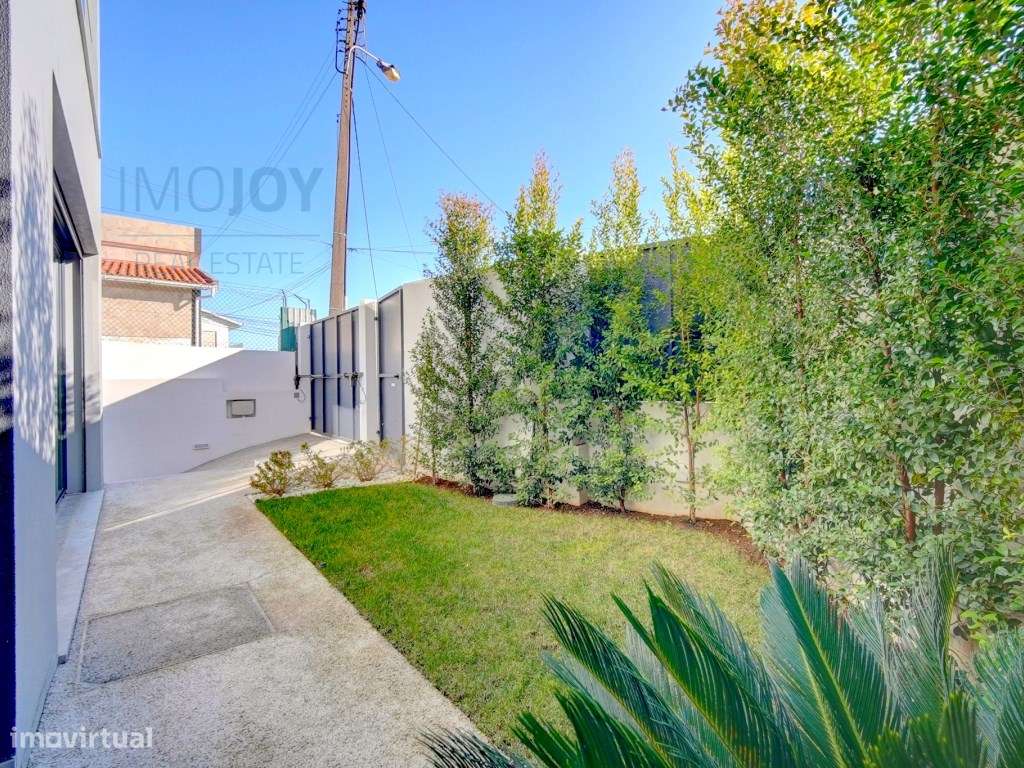 Fantástica Moradia T3 no Zambujeiro - Grande imagem: 4/27