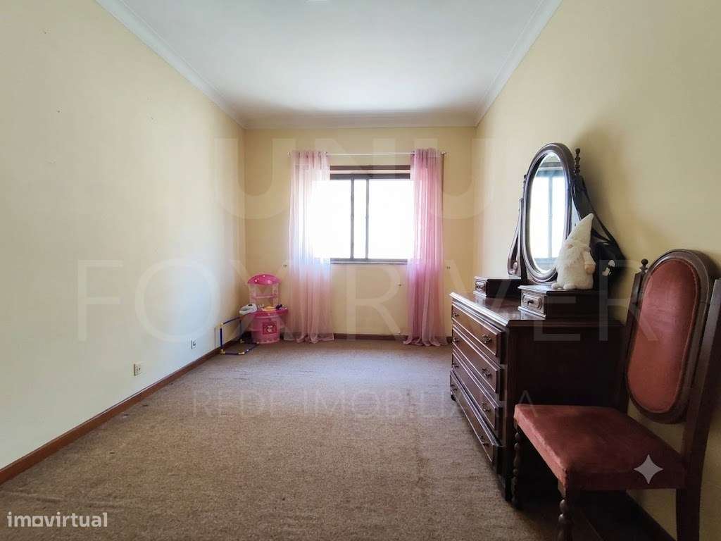 Apartamento T3 - Centro de Valença-3
