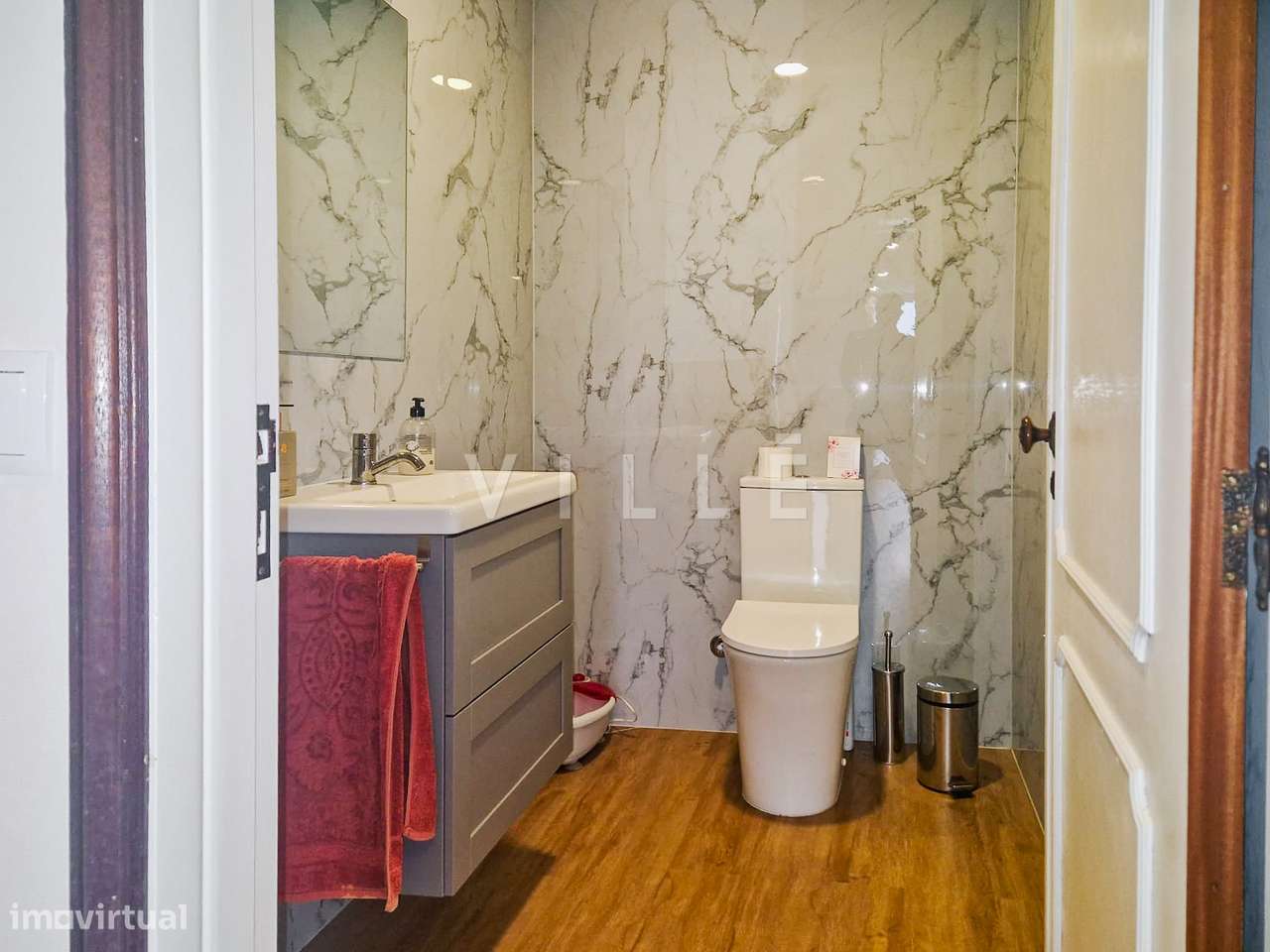 Moradia Isolada Renovada T3 com anexos e quintal-26