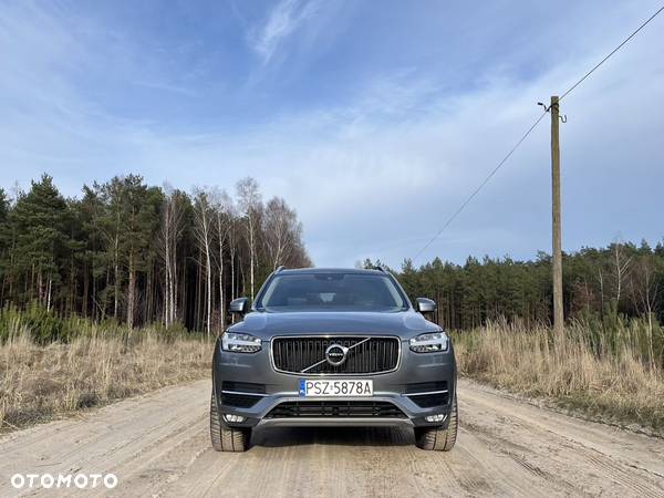 Volvo XC 90 - 2