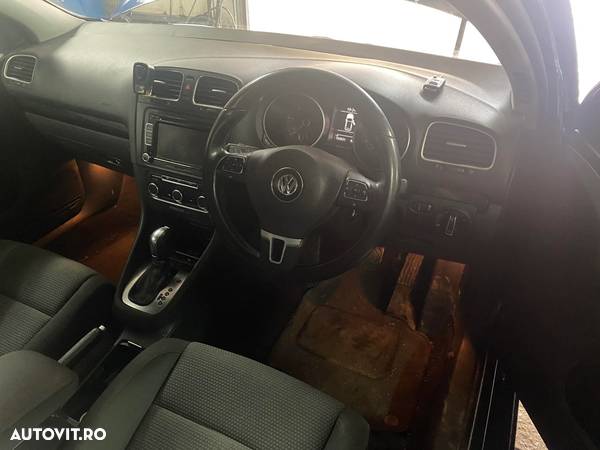 Dezmembrez vw golf 6 1.6tdi tip cayc cutie automata culoare LD5Q - 9