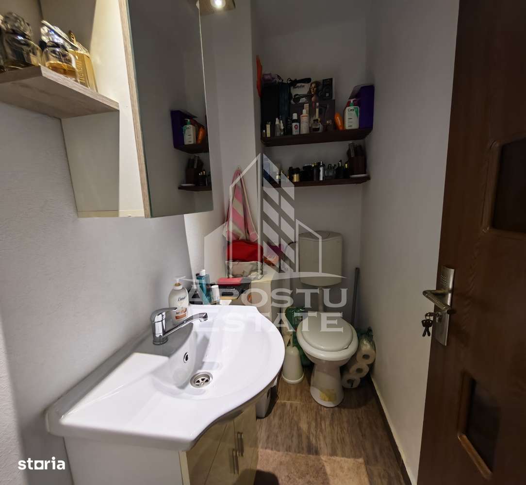 Apartament 3 camere, 2 bai, etajul 2, zona Lipovei - Imagine principală: 5/9
