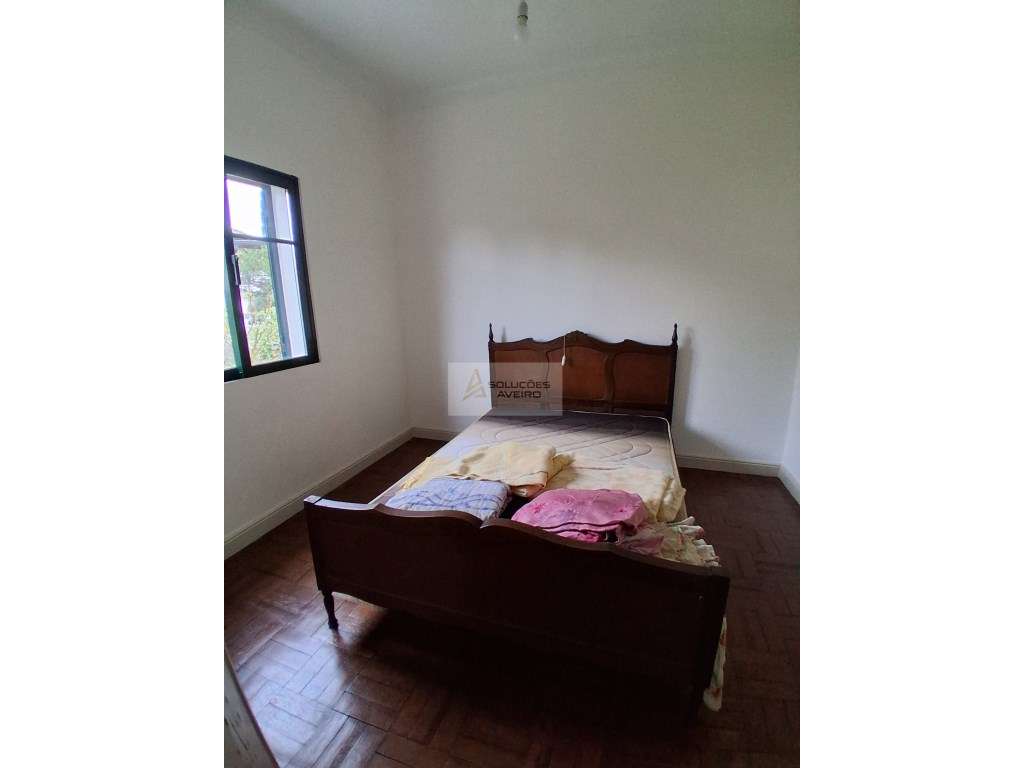 Moradia Térrea T3 na Mamarrosa com Anexos e Terreno - Grande imagem: 5/11