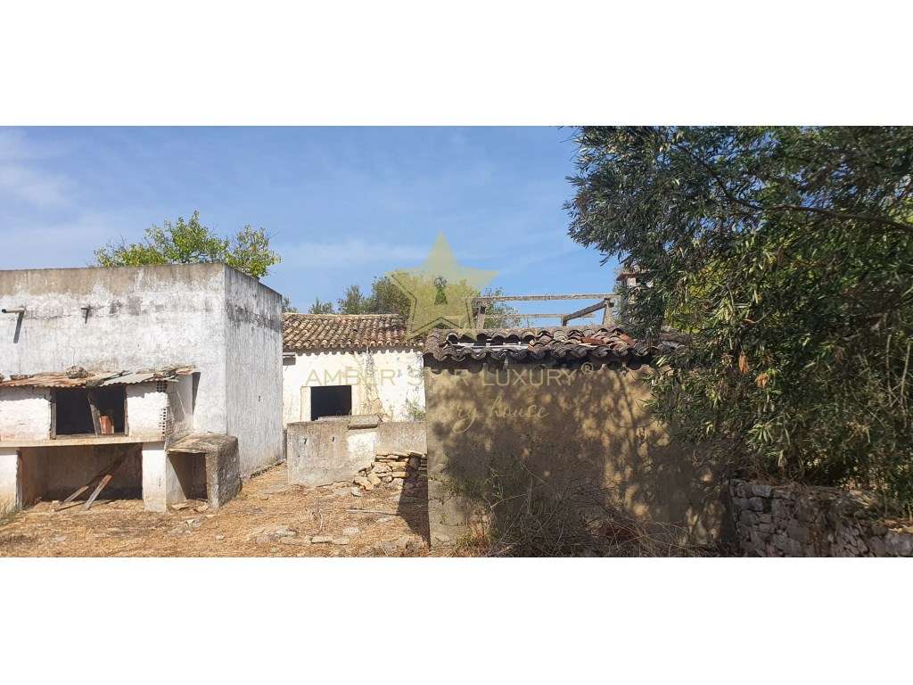 Casa para Reconstrução em Loulé - Reabilite, Transforme, Valorize - Grande imagem: 4/13
